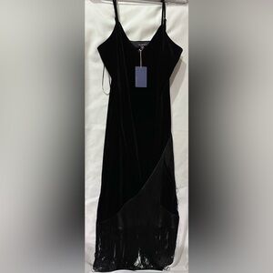 Skies are Blue size 6 Back Velvet midi dress